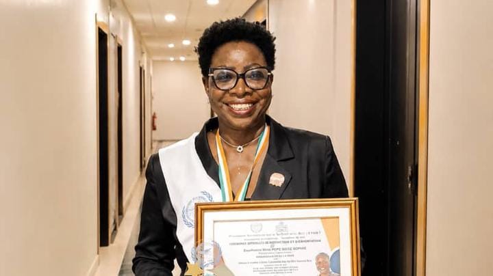 Côte d'ivoire : L’ONG « La Porte de la Nouvelle Espérance » honorée : Pépé Sophie élevée au rang d’Ambassadrice de paix